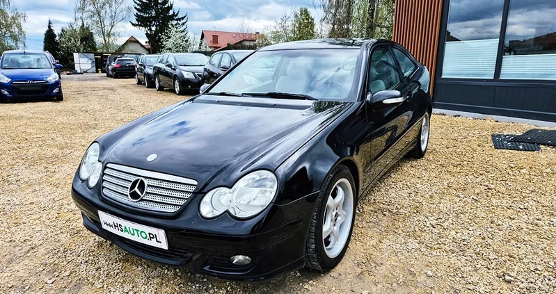 Mercedes-Benz Klasa C cena 14900 przebieg: 236000, rok produkcji 2004 z Nowogród małe 596